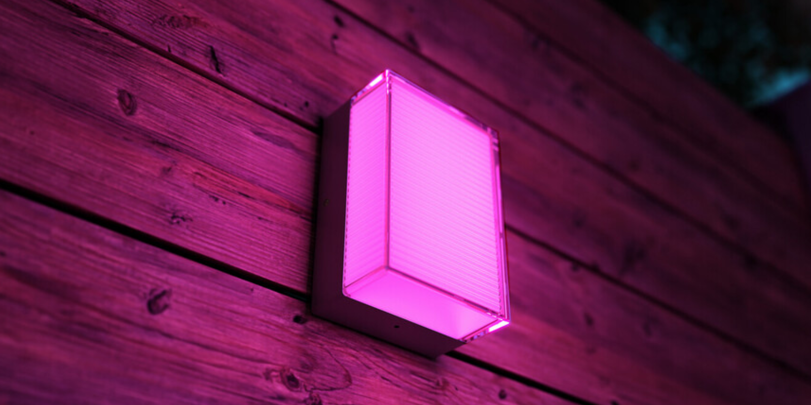 Philips Hue Semeru Outdoor-Wandleuchten kündigen sich an