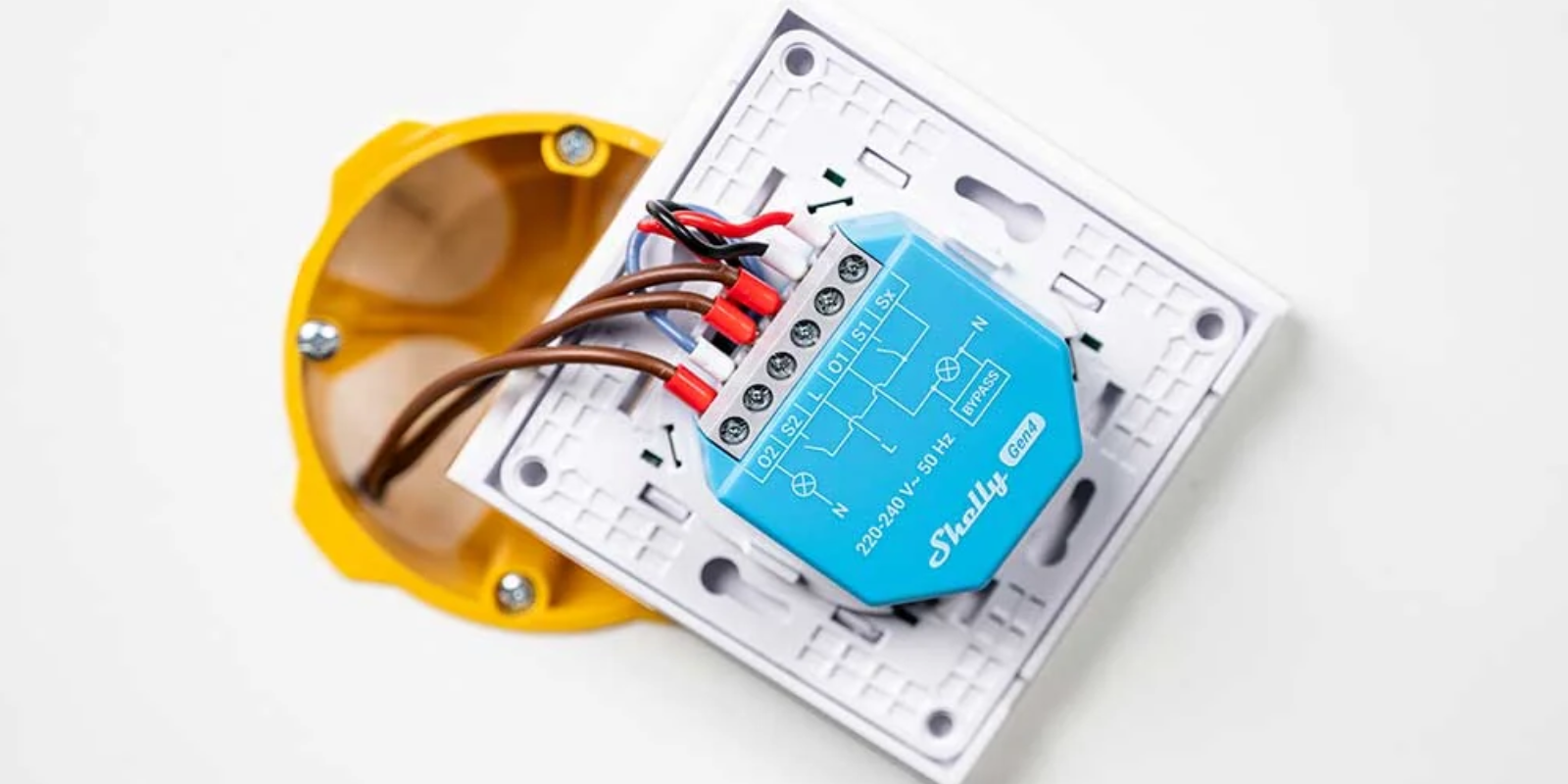 Zweikanaliger Smart-Schalter Shelly 2L Gen4 erhältlich